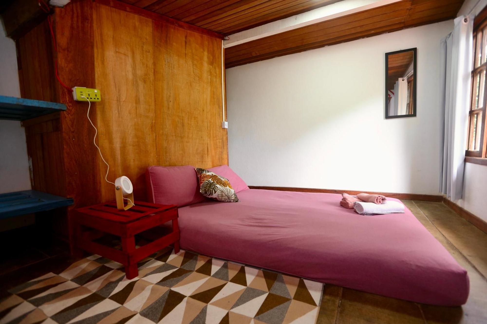 Casa Matatiso - Quartos Em Casa Compartilhada Na Ilha Grande المظهر الخارجي الصورة