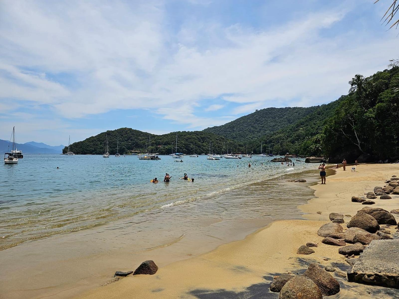 Casa Matatiso - Quartos Em Casa Compartilhada Na Ilha Grande المظهر الخارجي الصورة